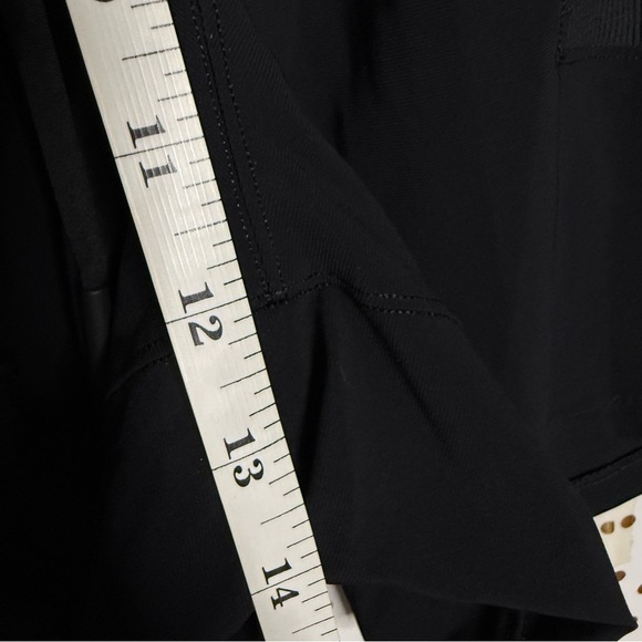 Lululemon In the Key Short - Picture 4 of 8